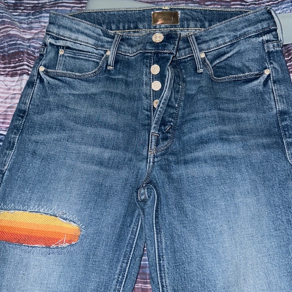MOTHER Jeans Mother The Mid Rise Button Fly Dazzler Ankle Fray Jeans Exposed Secret Sister